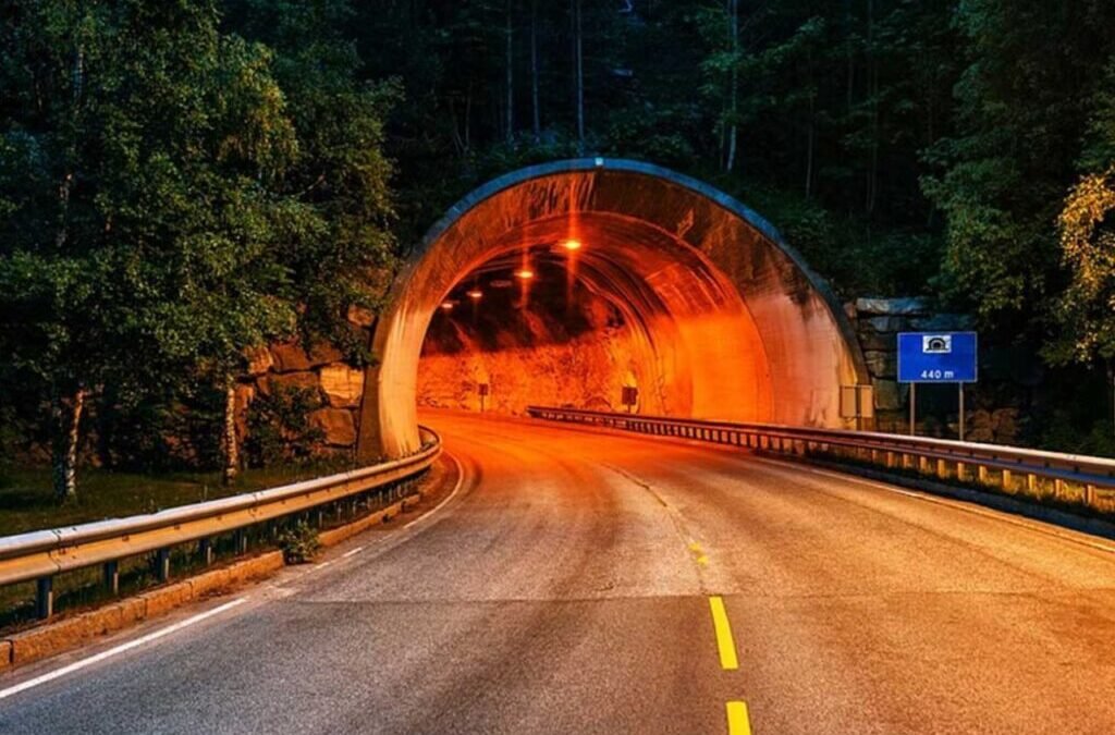 Bengaluru’s Twin Tunnel from Hebbal to Silk Board: Will This ₹17,698 Cr Mega Project Transform Real Estate Nearby?