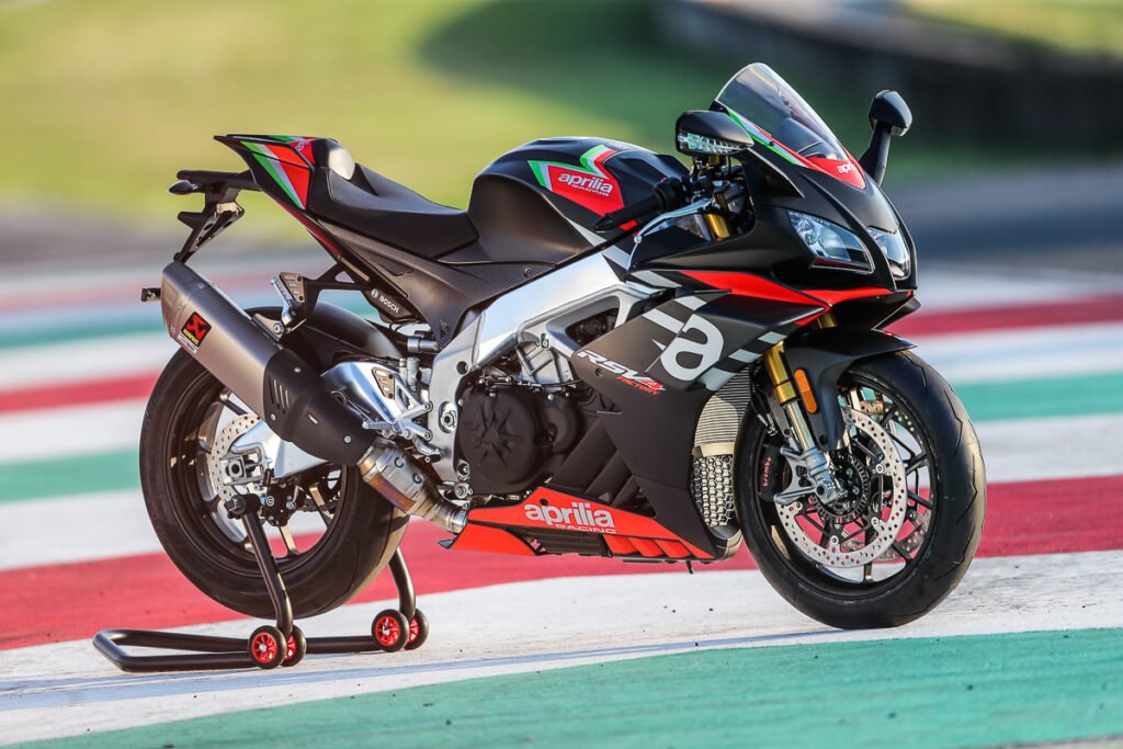 Aprilia RSV4 1100 Factory