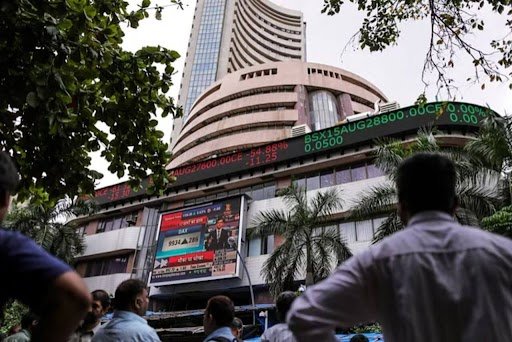 IT stock crashes over 6% after announcing muted Q1 results