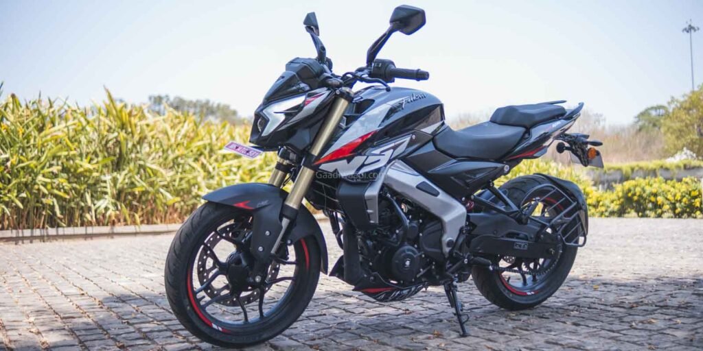 Bajaj Pulsar - Sport Motorcycle Range