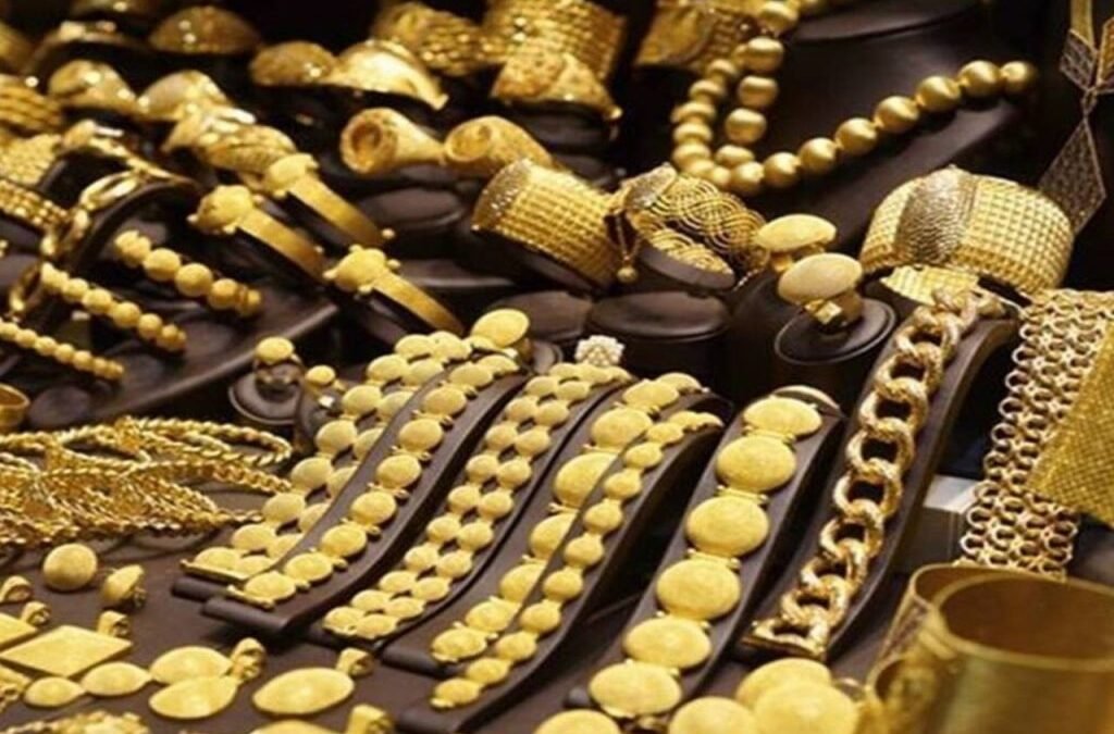 Gold & Jewellery Stocks in India Cover image