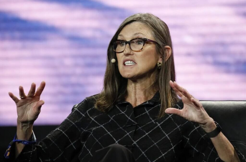 Crypto Stock in Which Cathie Wood Invested $172M Even After 84% Move