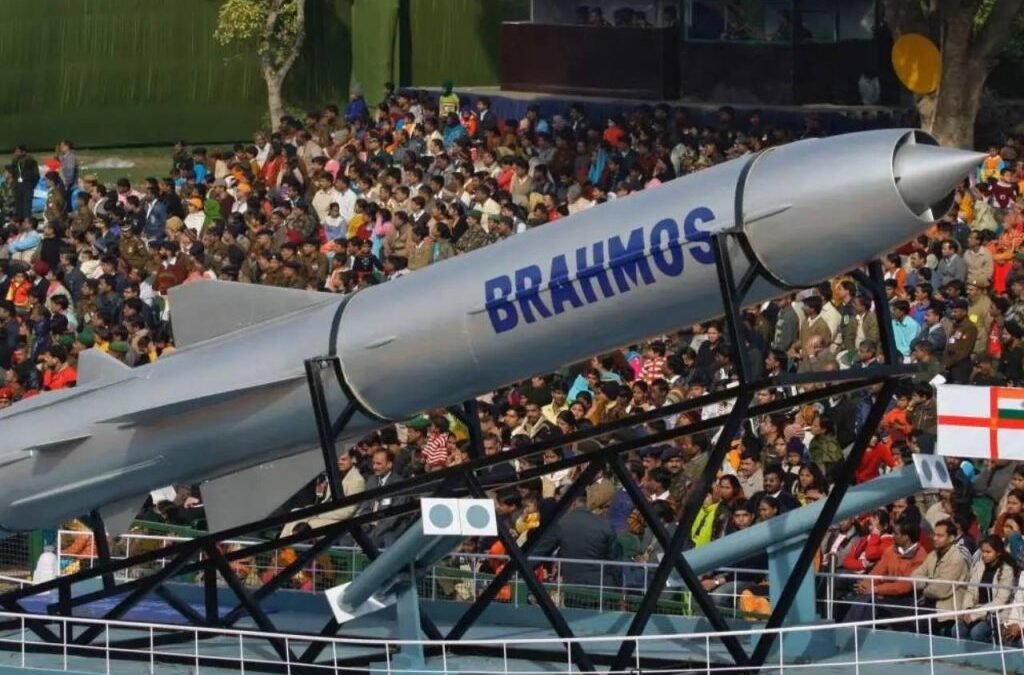 Defence stock skyrockets 16% after receiving orders from BrahMos Aerospace & Bharat Dynamics