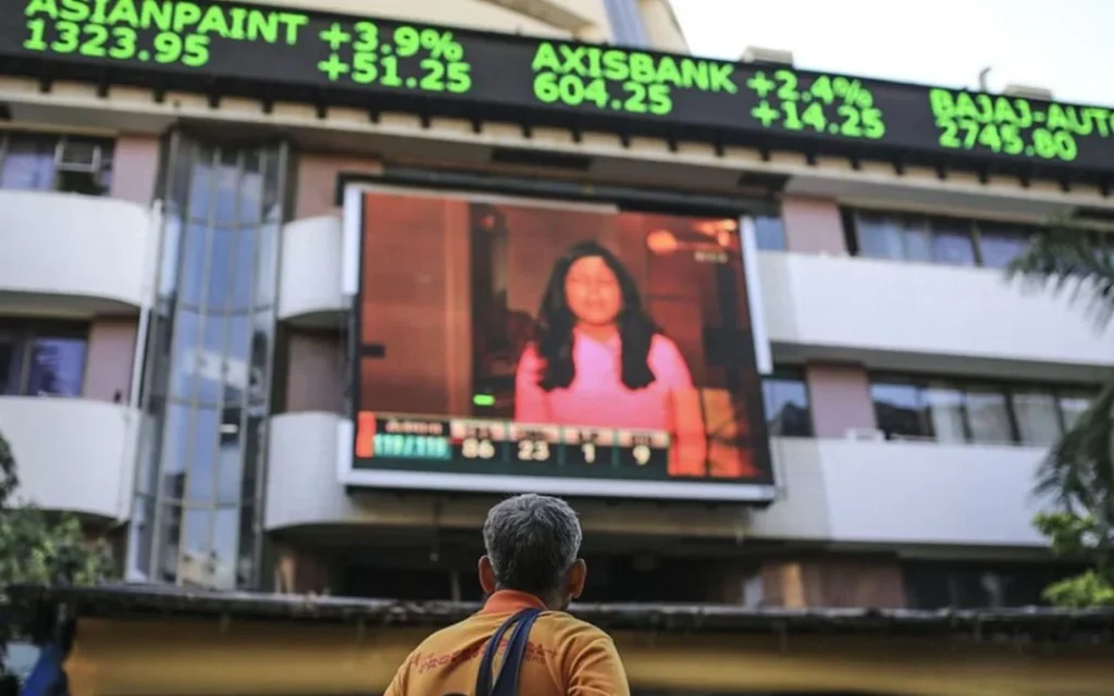 20% Upper Circuit: Microcap stock skyrockets after reporting 353% YoY profit growth in Q1