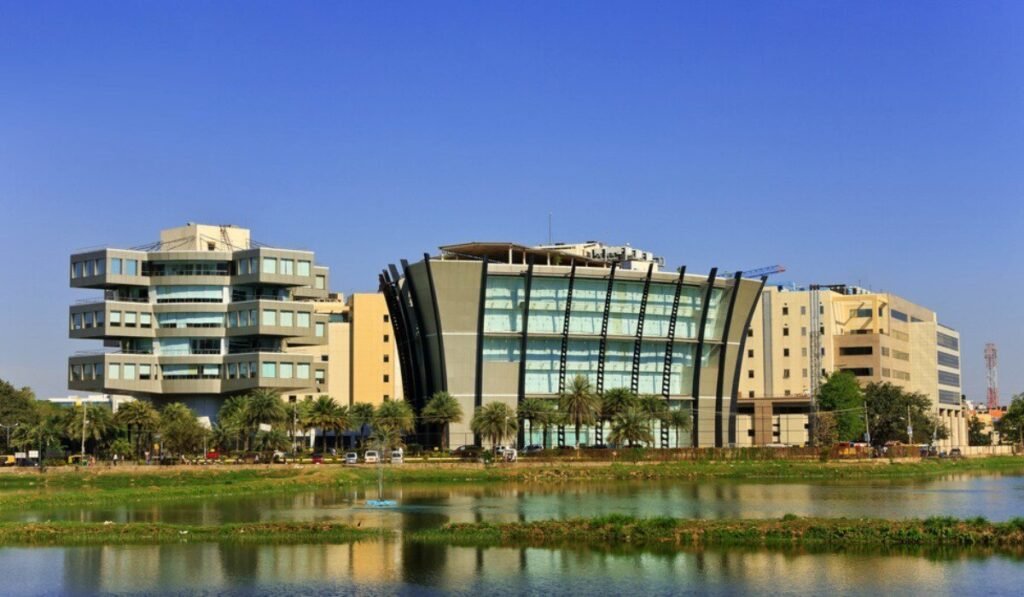 IT Sector, Karnataka - Image