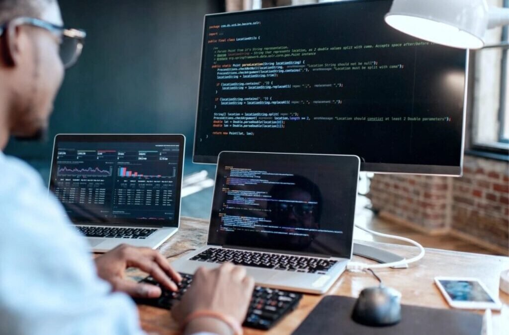 Microcap IT stock hits 10% upper circuit after board approves raising up to ₹49.5 Cr via rights issue