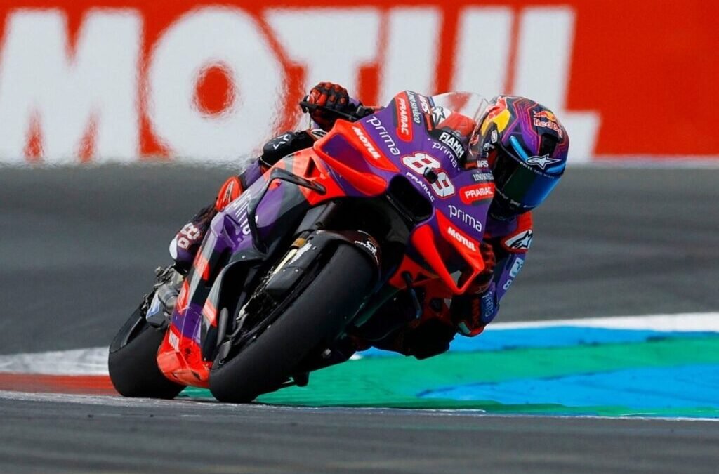 Top 5 Fastest MotoGP Laps in History: Record Breaking Times at Each Circuit