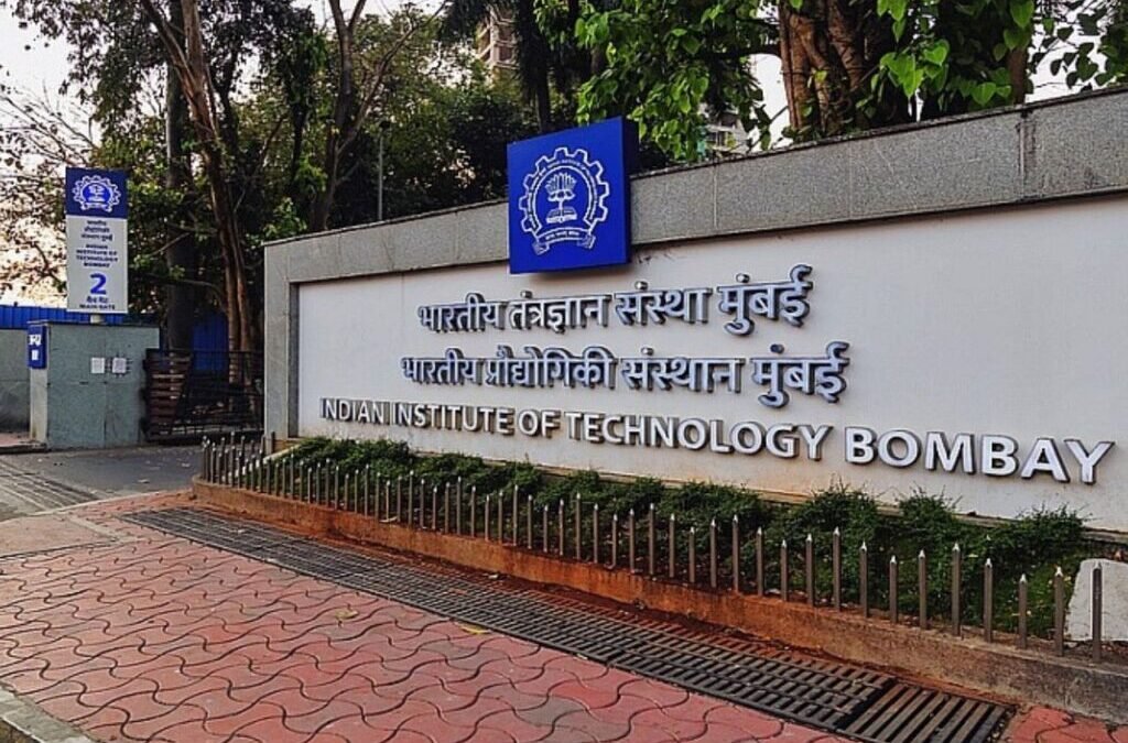 Only a Few Indian Cities Have Both IITs and IIMs — See the List