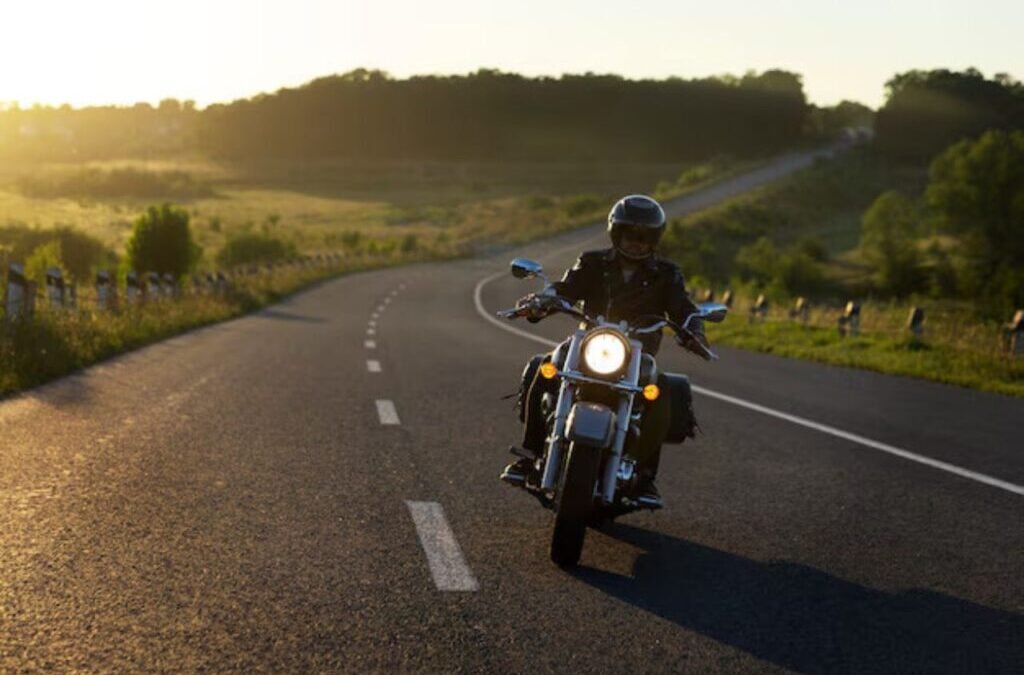 6 Most Popular Cruise Control Bikes in India (2025)– Which One Would You Pick?