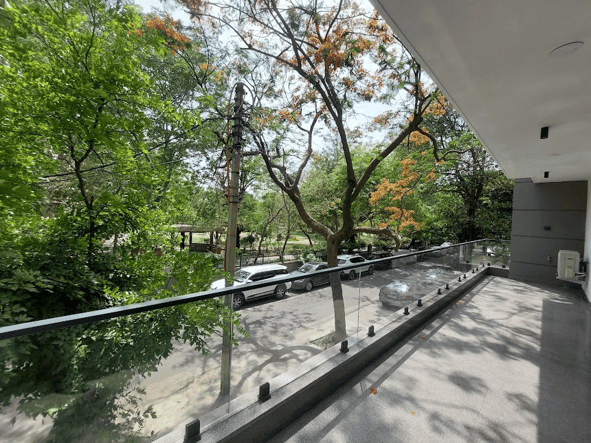 Location - Defence Colony - Image