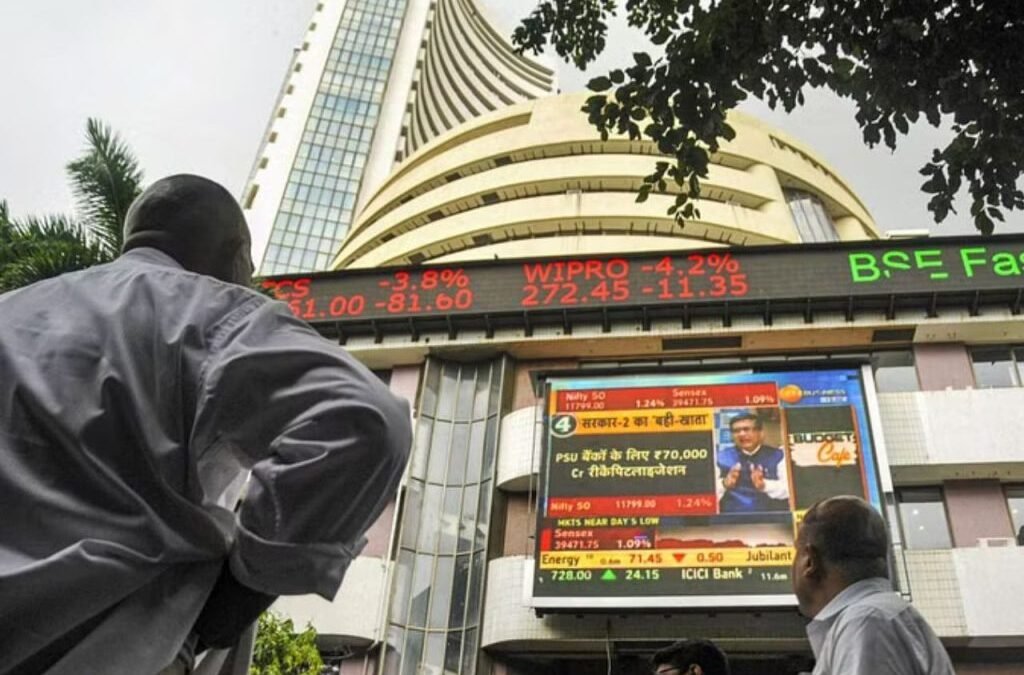 Closing Bell: CE Info Systems, Anand Rathi Wealth among top gainers as Nifty Closes at 25,119; Sensex Falls 368 Points