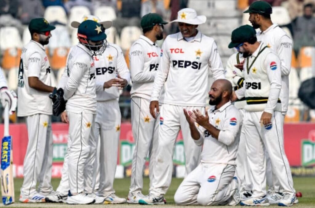 Pak vs SA: Pakistan announces 16-member squad for home Test series against South Africa