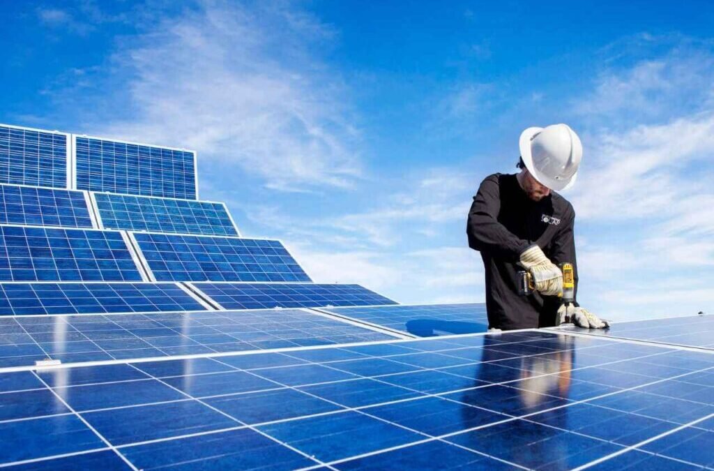 Green energy stock in focus after securing 2.58 MW rooftop solar project from South Eastern Railway