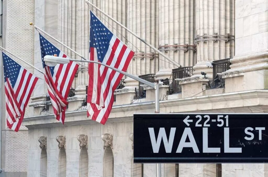 Wall Street Stays Upbeat Despite Government Shutdown; Here’s Why