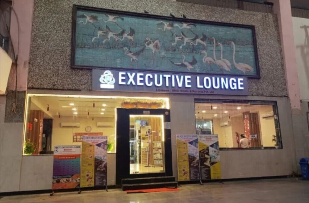 Stock jumps 16% after acquiring 50% stake in Ten 11 Hospitality LLP for railway lounge expansion