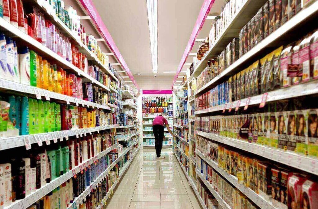 FMCG stock under ₹20 hits 5% upper circuit after reporting 350% YoY revenue growth
