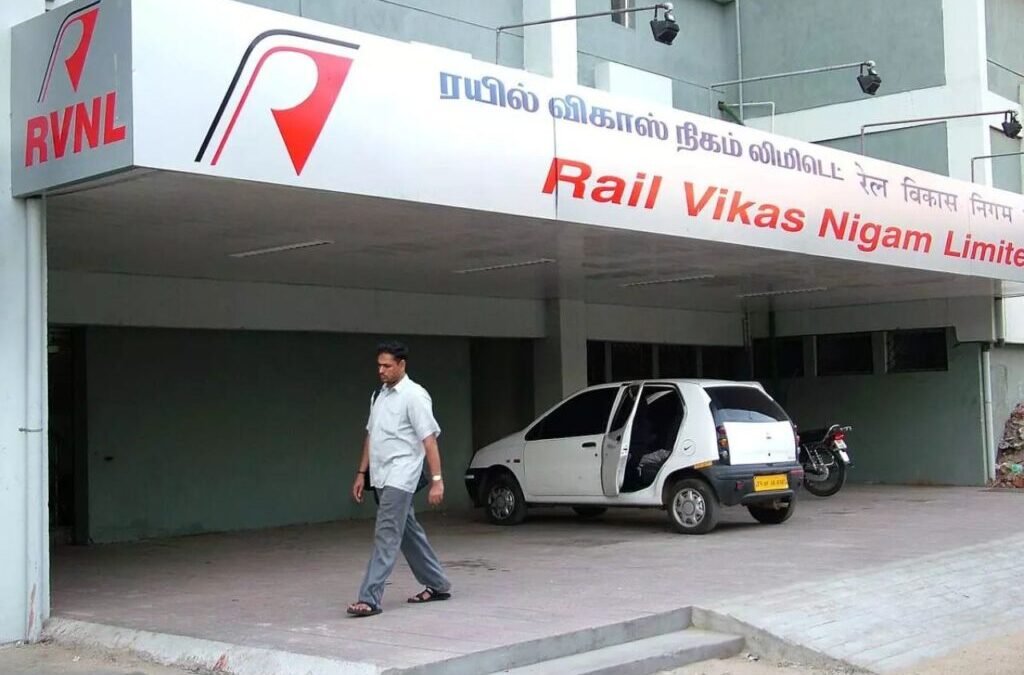 Steel stock jumps 8% after bagging contract worth ₹695.18 Cr from RVNL