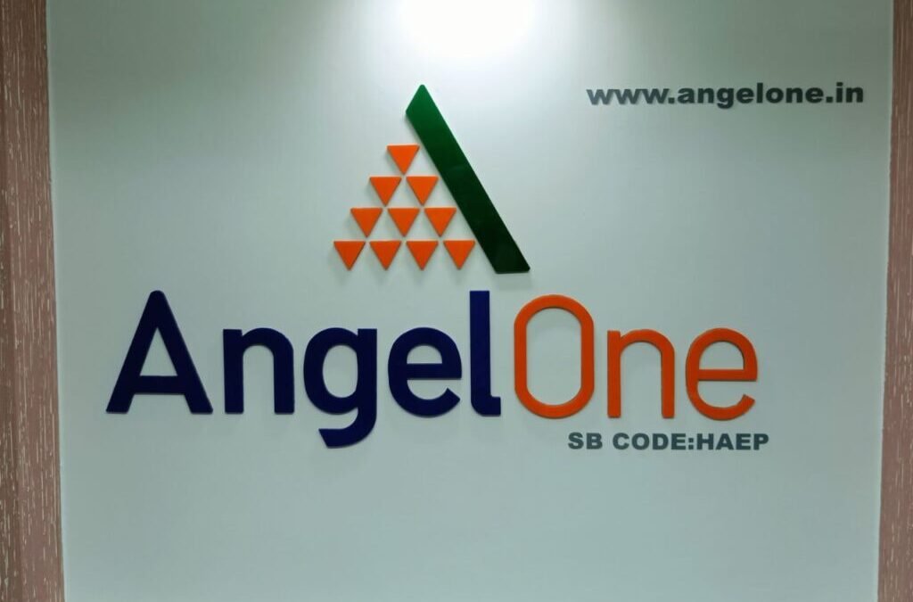 Angel One share price soars 8% after stock split and Q3 FY26 results announcement; Check the details