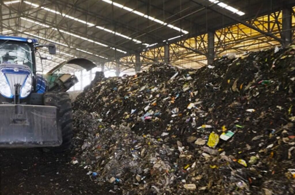 Waste management stock in focus after hedge fund acquires additional stake in the Co.