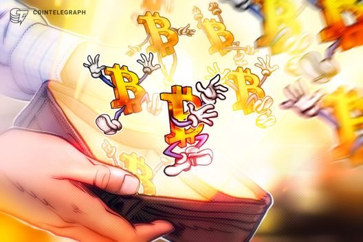 Bitcoin wallets absorb 4.37M BTC as network activity flips to