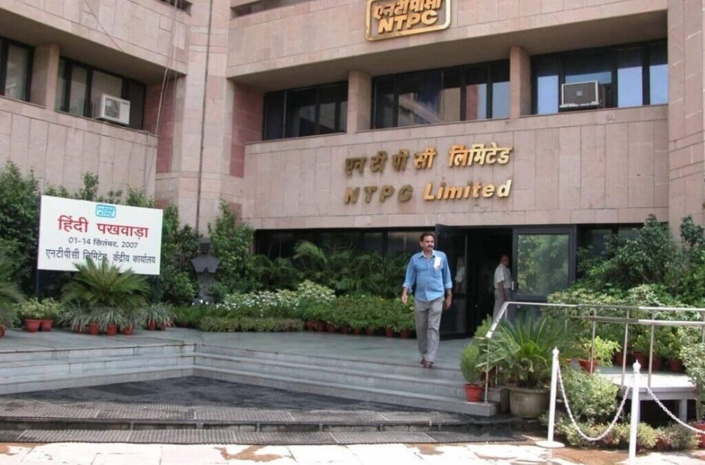 Can NTPC’s 149 GW Nuclear Push and NHPC’s ₹26,069 Cr Project Drive India’s Power Growth?