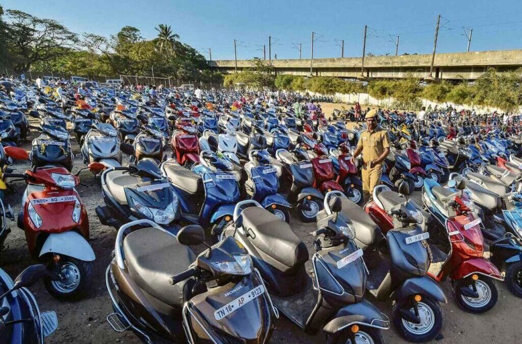 Auto stock in focus after reporting a 196% surge in VIDA registrations in FY26